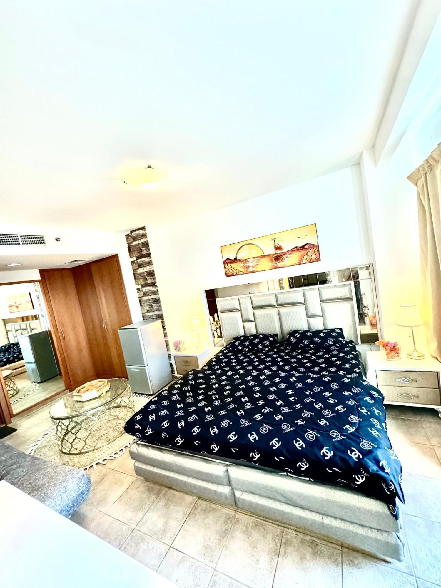Appartement Travelers Backpackers à Dubaï Extérieur photo