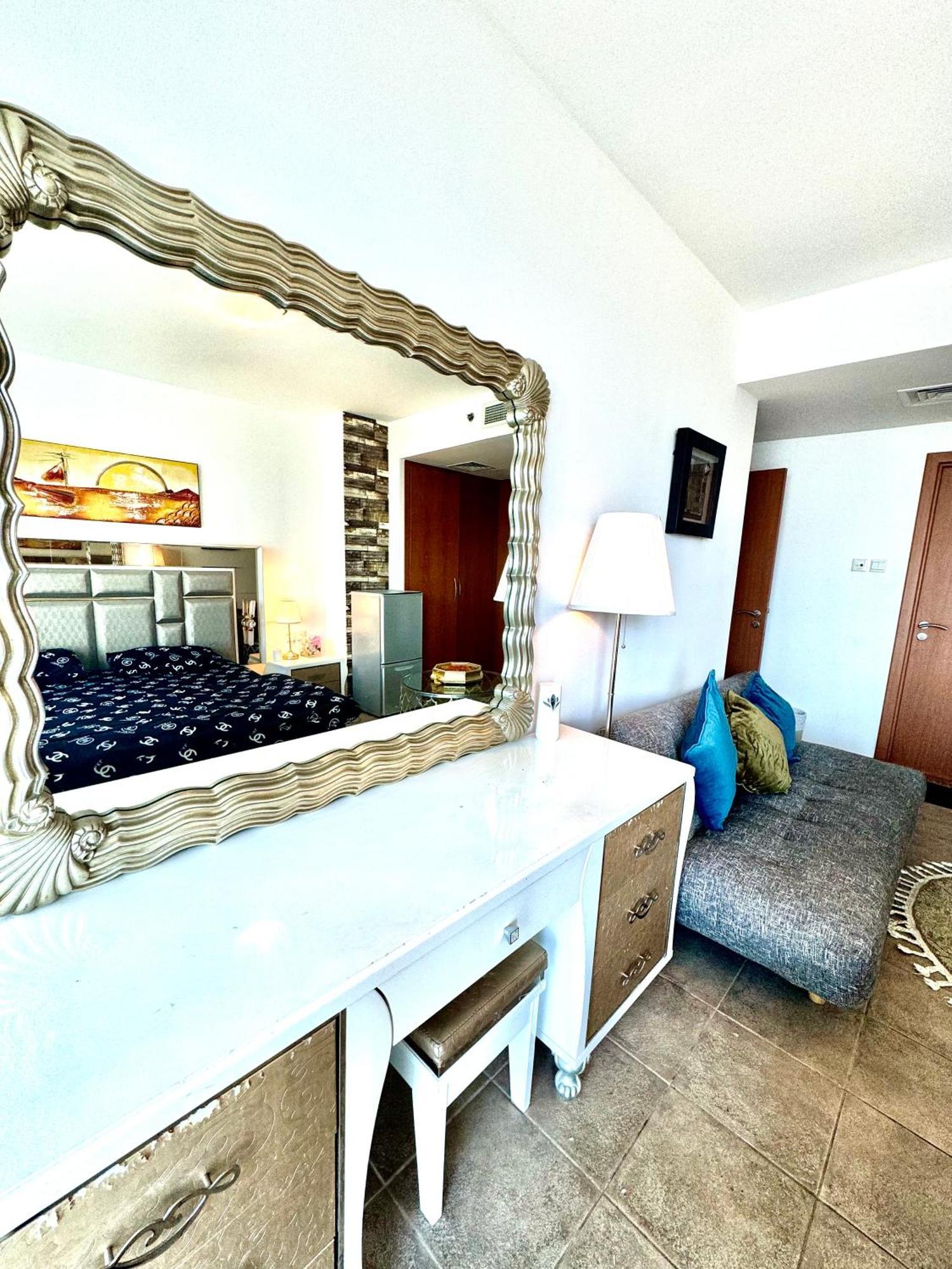 Appartement Travelers Backpackers à Dubaï Extérieur photo