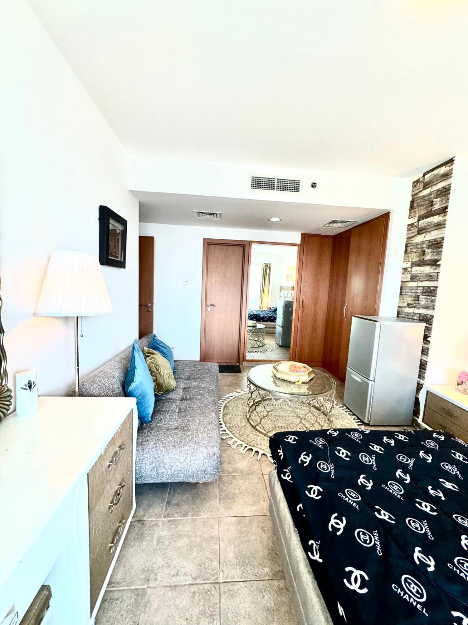Appartement Travelers Backpackers à Dubaï Extérieur photo