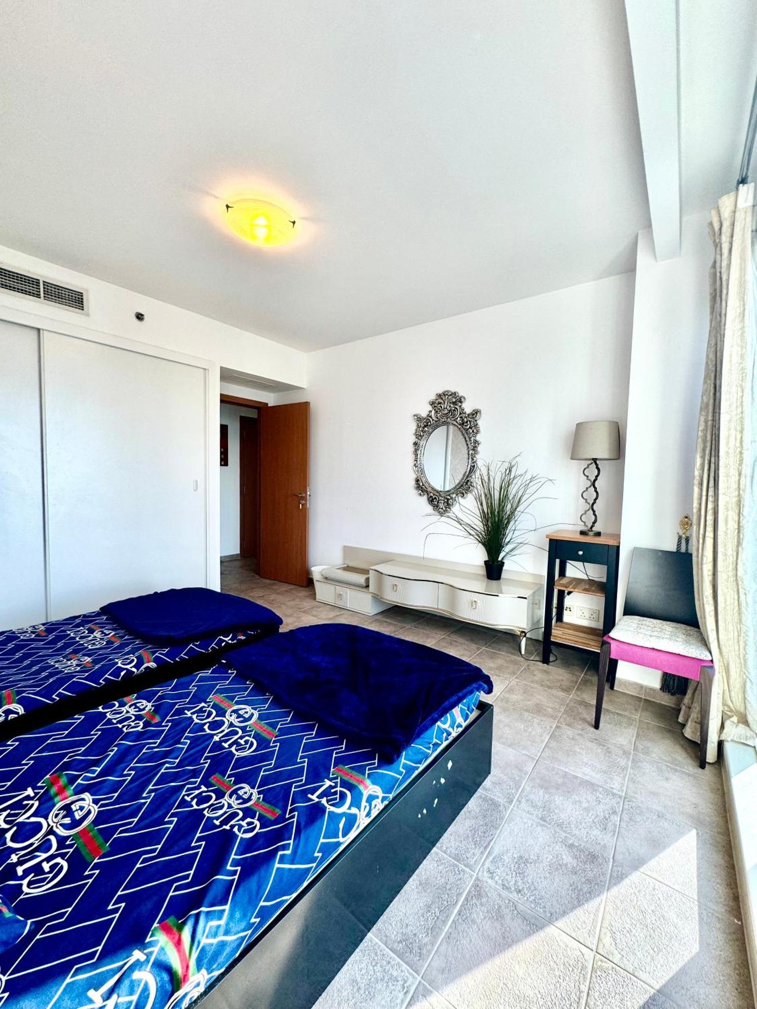 Appartement Travelers Backpackers à Dubaï Extérieur photo