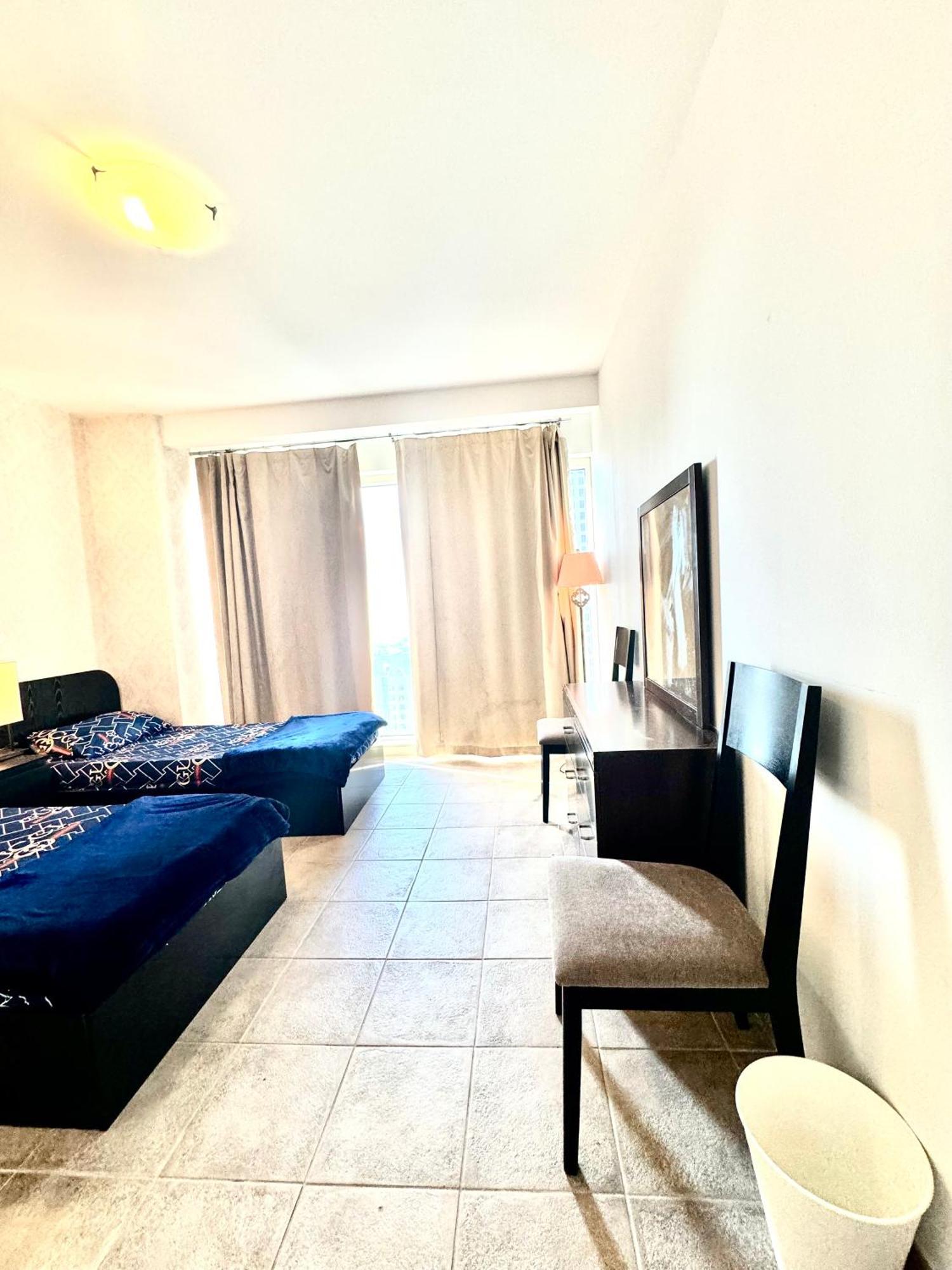 Appartement Travelers Backpackers à Dubaï Extérieur photo
