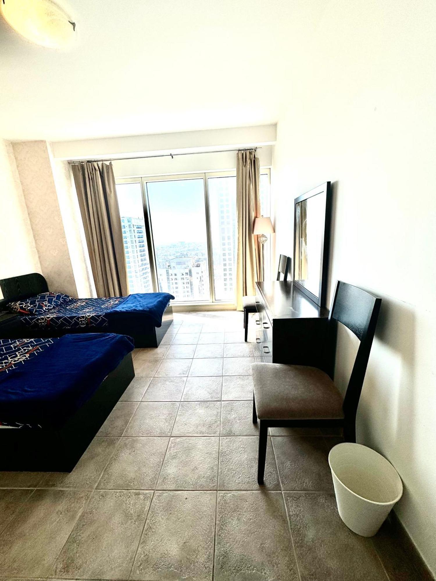 Appartement Travelers Backpackers à Dubaï Extérieur photo