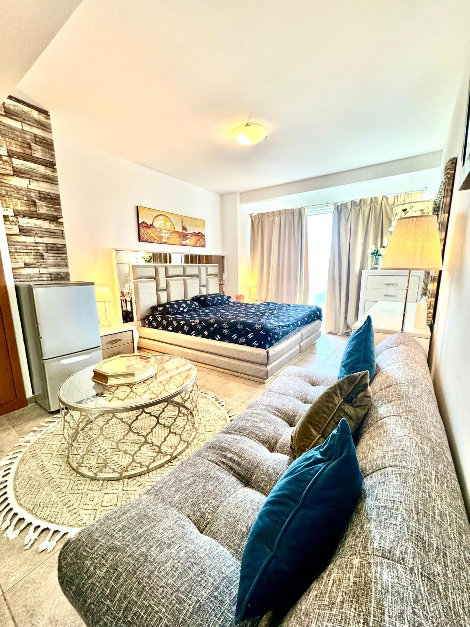 Appartement Travelers Backpackers à Dubaï Extérieur photo