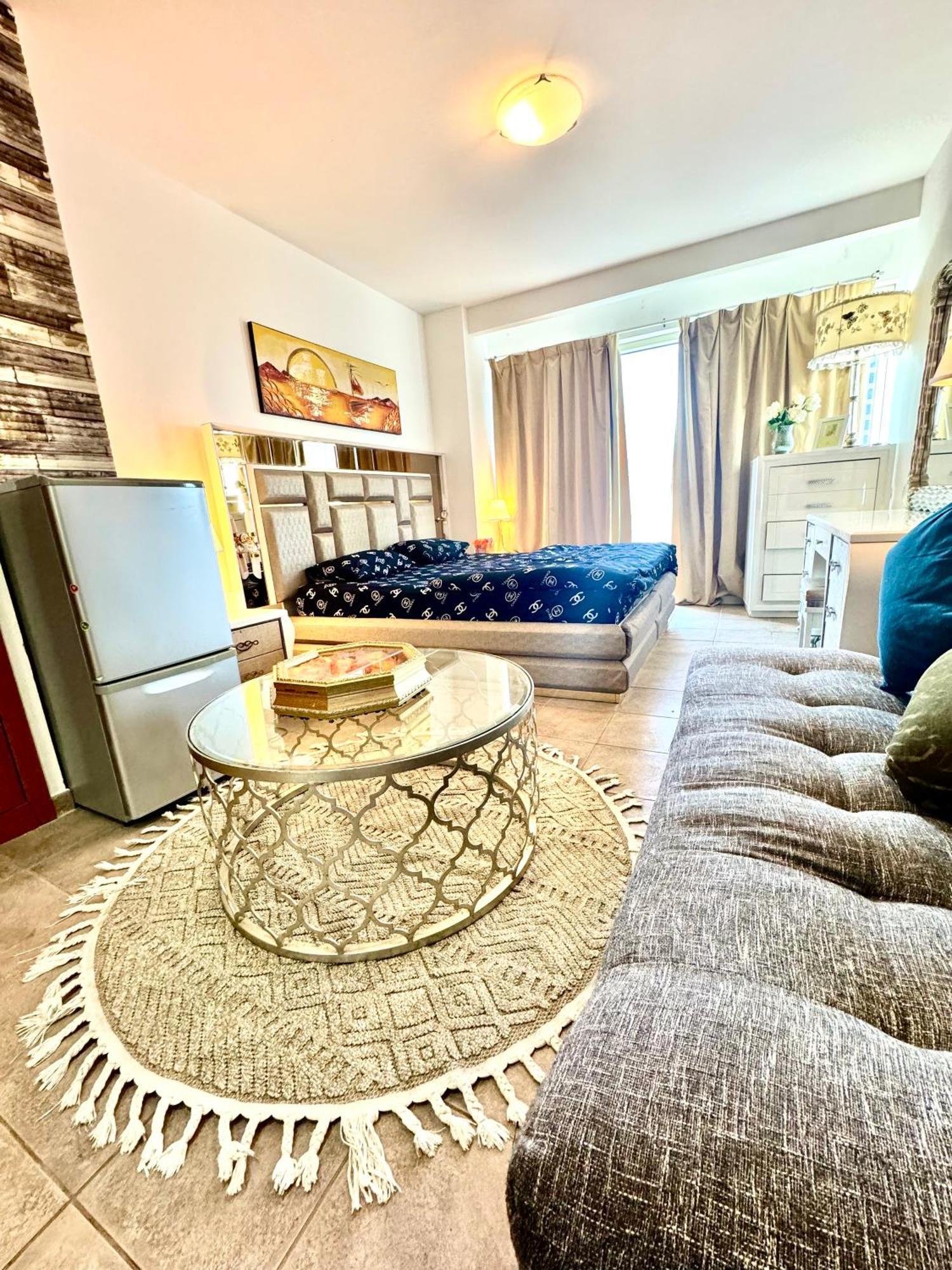 Appartement Travelers Backpackers à Dubaï Extérieur photo