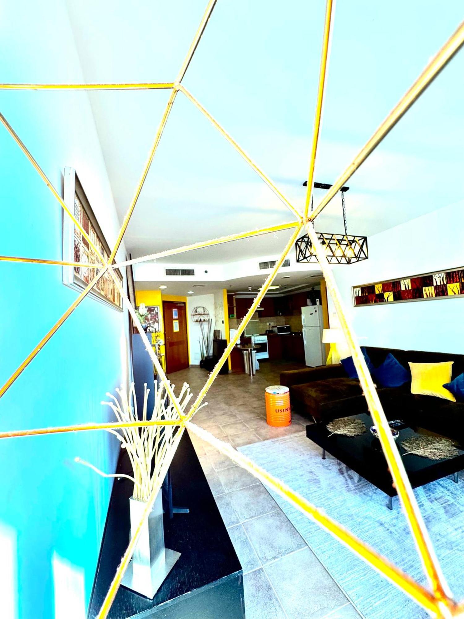 Appartement Travelers Backpackers à Dubaï Extérieur photo