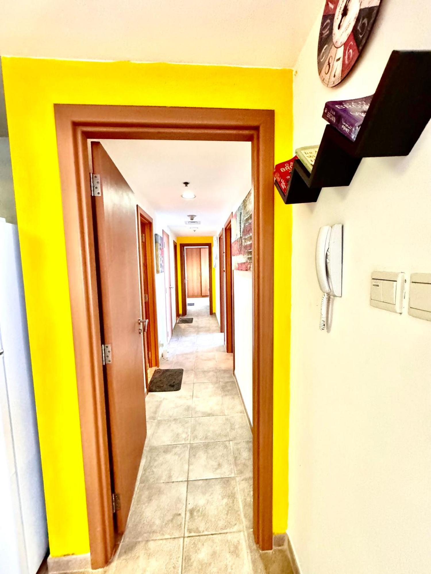 Appartement Travelers Backpackers à Dubaï Extérieur photo